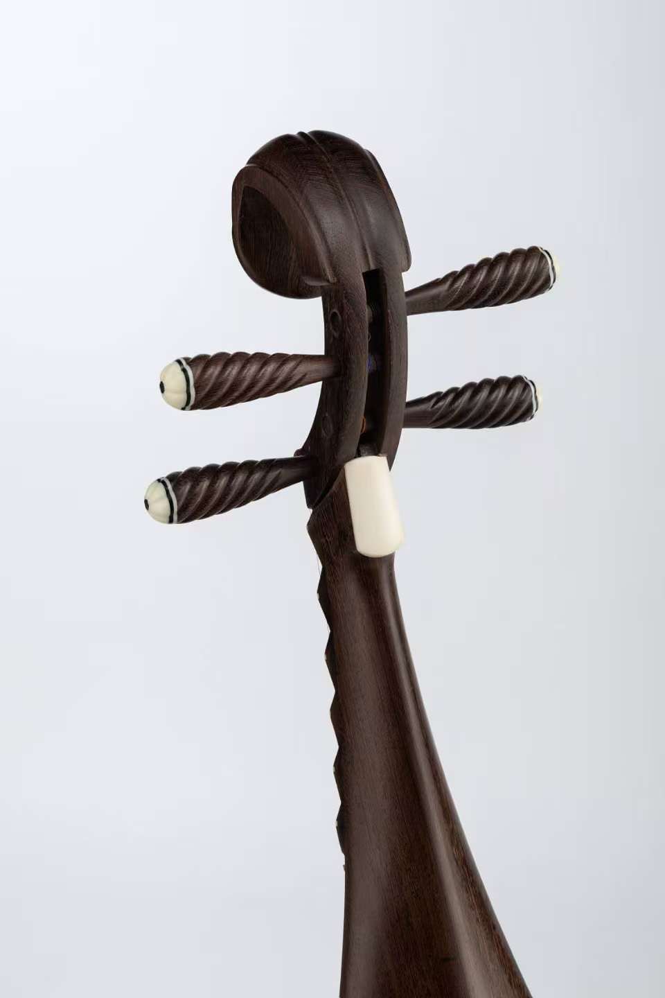 鸡翅木琵琶 Wenge Pipa with Rosewood Frets