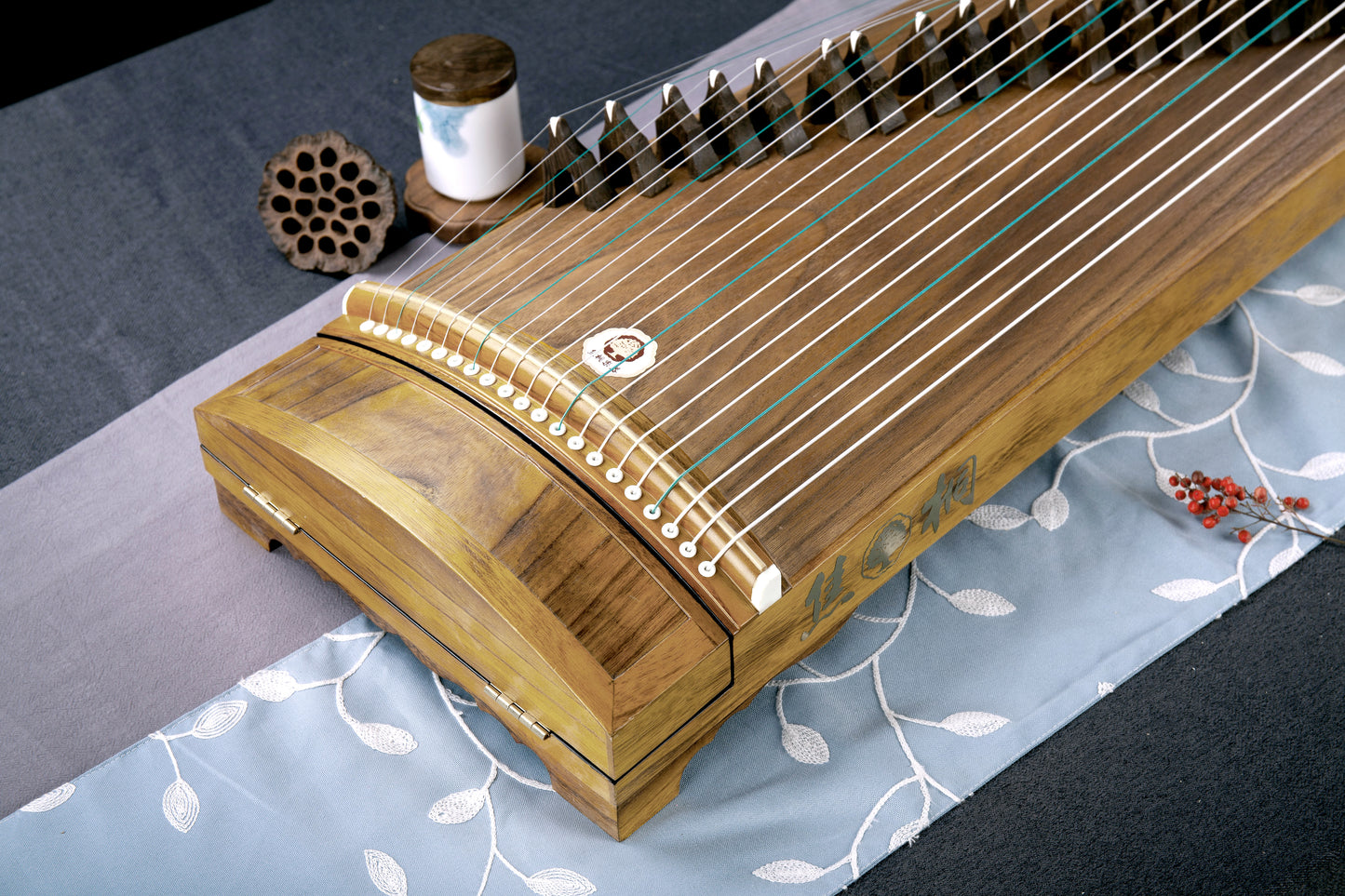 桐色宜人 'Pleasing Paulownia' 39.4'' (100cm) Travel Size Guzheng with Matte Finishing on Paulownia 泡桐木素面小筝