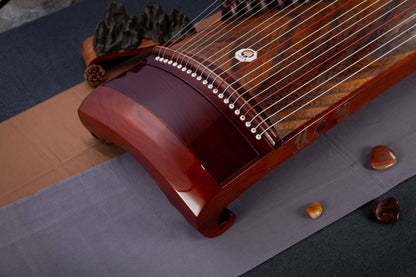 弘璞 'Noble Jade' Hand-Carved Hollowed-Out Guzheng with Matte Finishing on Paulownia 泡桐木素面挖筝