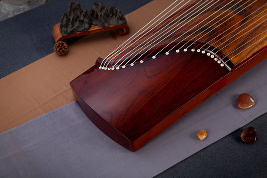 弘璞 'Noble Jade' Hand-Carved Hollowed-Out Guzheng with Matte Finishing on Paulownia 泡桐木素面挖筝