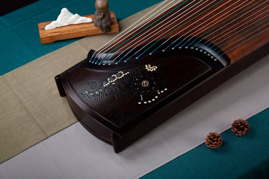 鼎象 'Decorated Elephant' Collector's Grade Guzheng with Mother of Pearl Inlay on Ebony 黑檀贝雕收藏级古筝