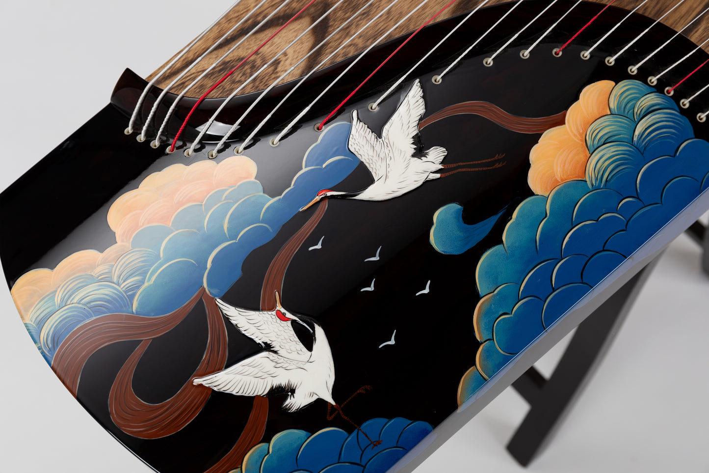 青雲直上 'Cranes Flying up to the Blue Sky' Hand-Carved Hollowed-Out Guzheng with Hand-Painted Piano Lacquer Finishing on Premium Ziricote 精选黑柿木手绘钢琴烤漆亮面挖筝