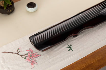 杉木黑红仲尼古琴 Red-Tinted Dark-Colored Zhongni-Style Chinese Fir Guqin